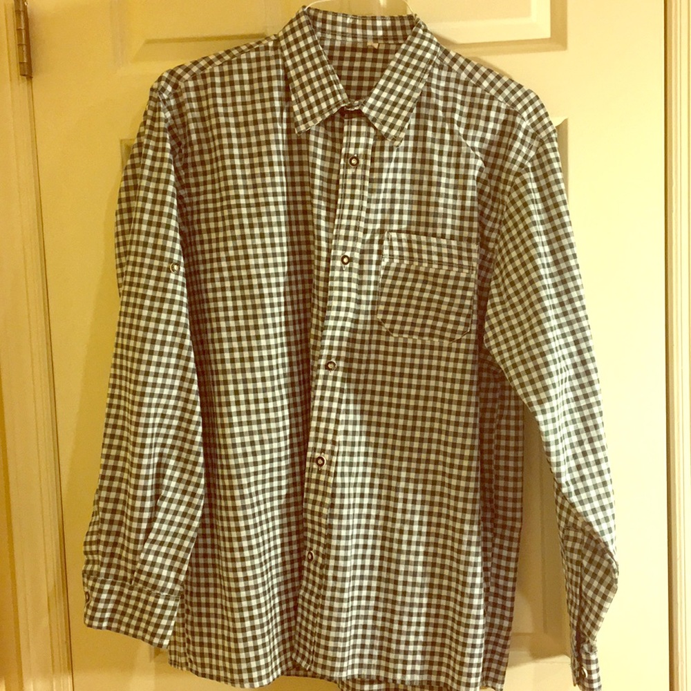 Green gingham men’s large button down dress shirt